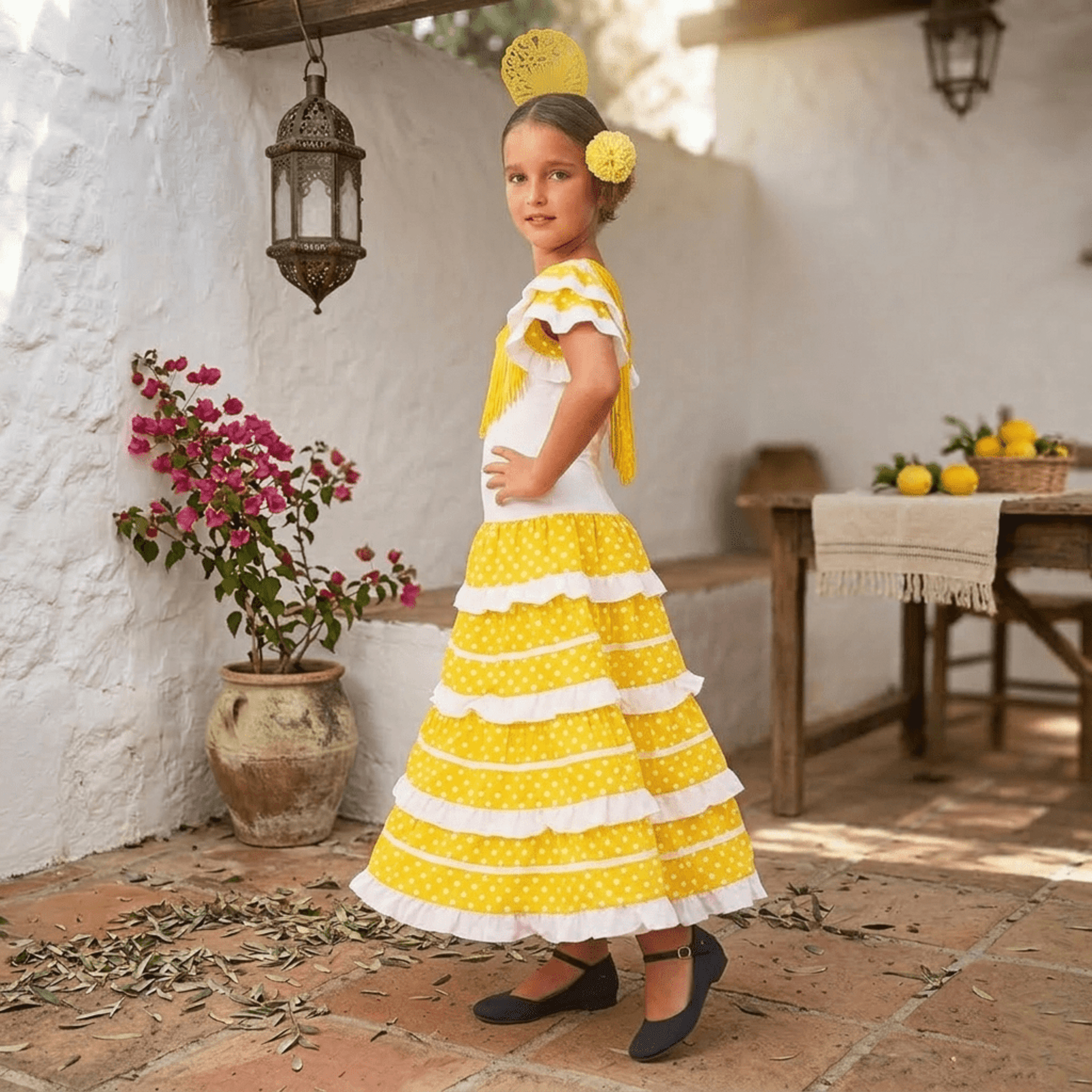 Vestido Flamenca Niña | Traje de Sevillana con Lunares, Peineta y Flor - 7