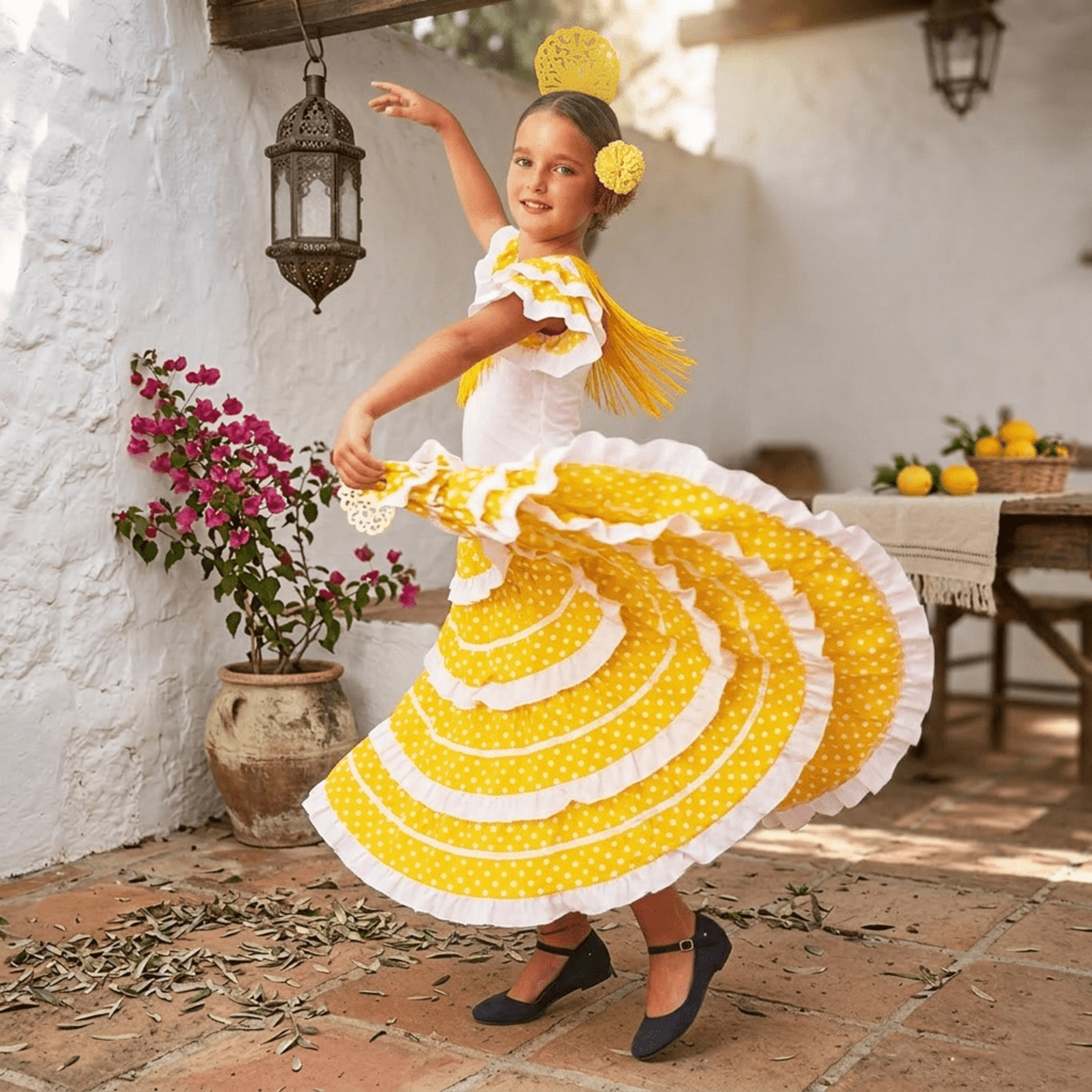 Vestido Flamenca Niña | Traje de Sevillana con Lunares, Peineta y Flor - 6